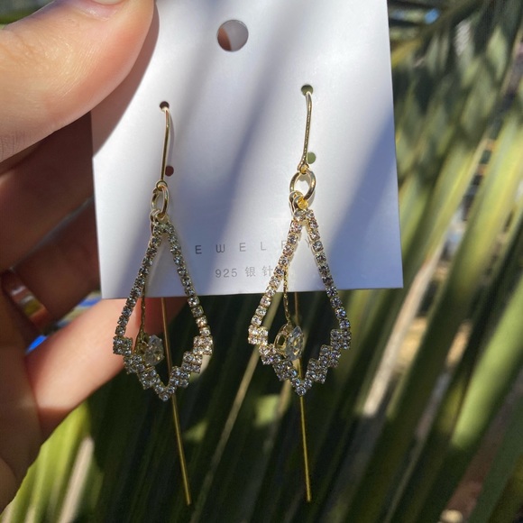 New 18k gold plated diamond earrings - Picture 5 of 5